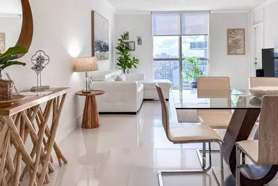 Image de The Tides - 14th Floor (W) - 2 bedrooms