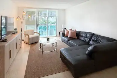 Image de The Tides - 2nd Floor (N) - 2 bedrooms