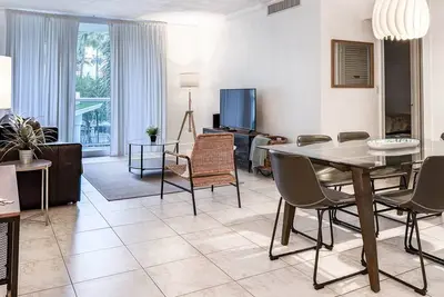 Image de The Tides - 2nd Floor (U) - 1 bedroom