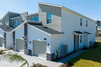 Image de Modern 2Bd Townhome Minutes to Disney w Waterpark