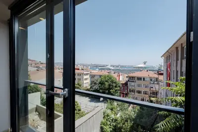 Image de 2-bedroom apartment with Bosphorus view and Ac in Istanbul