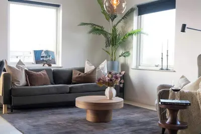 Image de Chocolaty Warmth Home 3br Flat with Cozy Balcony