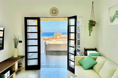 Image de Sunny Los Cristianos- Sea View