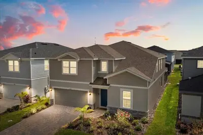 Image de 8 Bedrooms / 6 Bathrooms / Windsor Cay (15910cc)