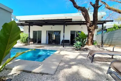 Image de Lovely 2br w/ Pool, Near Beaches