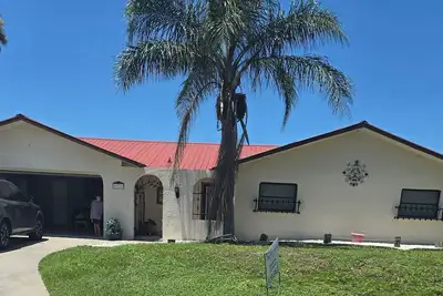 Image de Briney's Casa Del Sol \nFamily friendly and dog friendly.