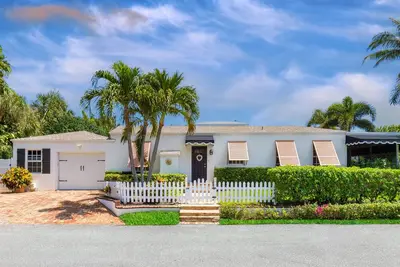 Image de Charming Delray Beach Cottage - 1 blk to beach and Atlantic Ave! ; Pet-friendly!