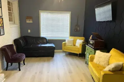 Image de Music on Marvin. 3bd/2ba House across from Gsu