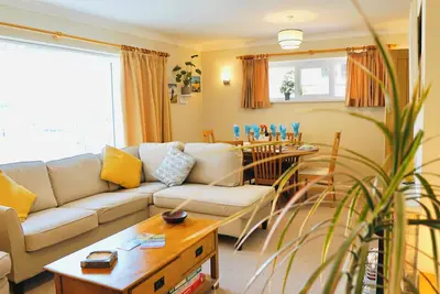 Image de Ideal family holiday home in Exmouth. Spacious and well equipped 3 bedroom house.