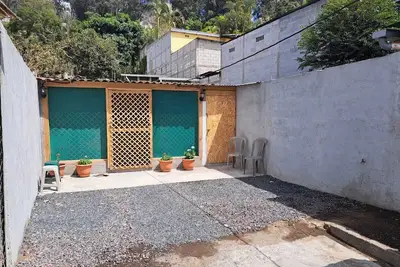 Image de Cottage Calle Real 5 minutes from downtown!