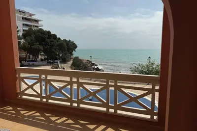 Image de Dreamy apartment with sea views by beBalmy