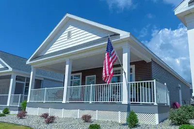 Image de New! Best View in Waterview at Bay Point