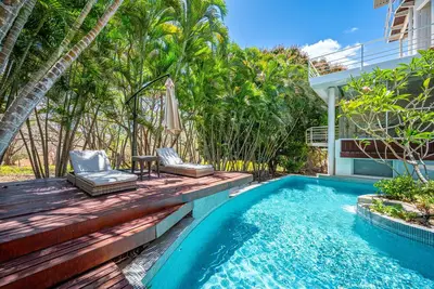 Image de Peaceful tropical villa with private pool, working space, lush gardens & WiFi