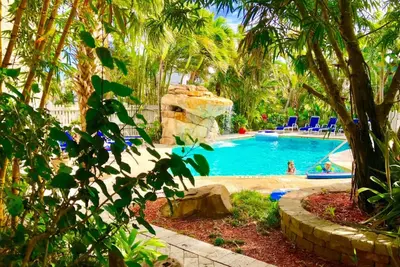 Image de Ocean Stroll: 2br + Waterfall Pool