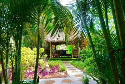 Image de Pompano 2br Serenade - Steps from Beach