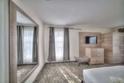 Image de Pompano 2br Retreat W/King + 2 Queens Beds