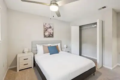 Image de Kenridge Apartments 2035 I Comfy 2 Bed 2 Bath