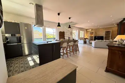 Image de Charmant Duplex 4 Pièces, Terrasse, Climatisation, 6 Pers - Six-Fours-Les-Plages