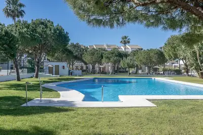 Image de Appartement 'Maracaibo' avec Piscine Commune, Wi-Fi et Climatisation