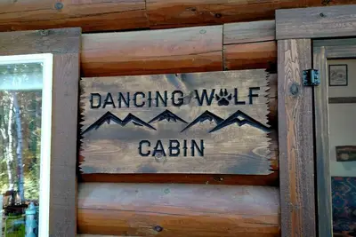 Dancing Wolf Cabin: Two Bedroom