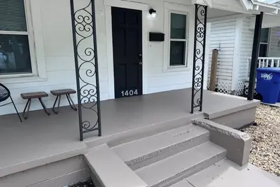 Image de Historic bungalow near Hyde Park Village, in vibrant Tampa