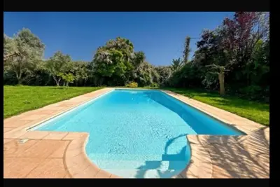 Image de Villa 'Moderne Afa' avec vue sur la montagne, Wi-Fi et climatisation