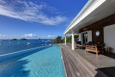 Image de Pleasure in Public by Personal Villas - Sophisticated, Breathtaking Ocean Views