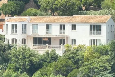 Image de Villa Golfe de Saint-Tropez  - Tres belle vue mer - Calme - Sans vis à vis
