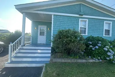 Image de Private Beach Community-walk from the house to the beach