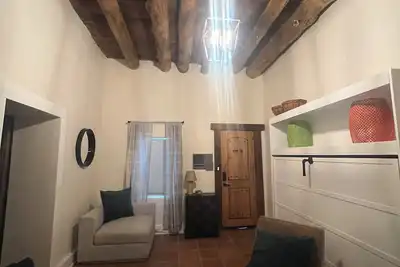 Image de Classic Adobe Home only house on main st