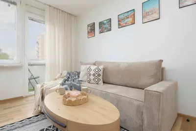 Image de Międzynarodowa 58/60 | Warszawa | Cosy Apartment for 6 people | 2 bedrooms | Sma