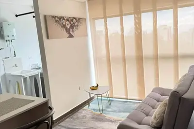 Image de lEPl Comfy Loft w/Tv, Washer, Parking, Well Location