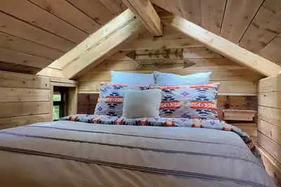 Image de Makinaak Crossing - Tiny Cabin Escape