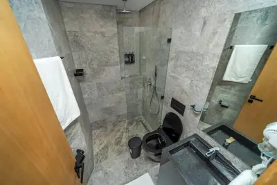 Image de Welcome to Twenty Four Inn 308
