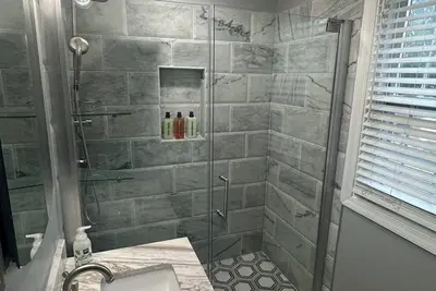 Image de Charming 2-bedroom, 2-bathroom house in peaceful Mount Rainier.