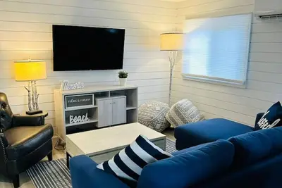 Image de Lakeview Escape - Sparrow Lake Muskoka Beach House