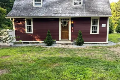 Image de Charming 3-bedroom house in historic Mystic with Ac
