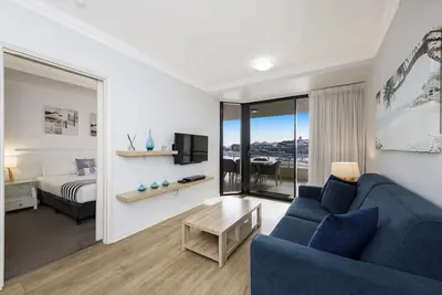 Image de Dolphins At The Palladio - Maybe see a dolphin or three!