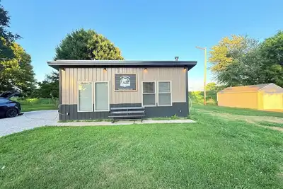 Image de The Bait Shop Cabin off Carlyle Lake
