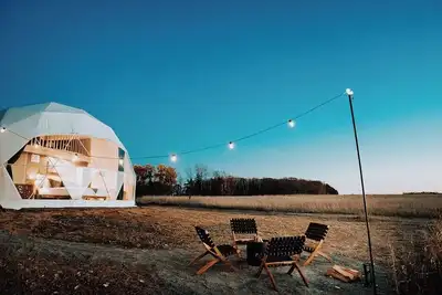 Image de Boutique Dome on 56 Acres, Dog Friendly, Peaceful, 1 Hr from Mpls, Mn
