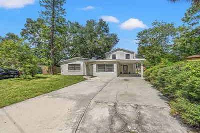 Image de 4306 A - Charming 2-bedroom house in Tampa with Ac