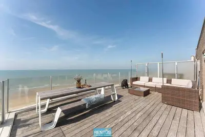 Image de Penthouse Soleilla - avec vue sur mer Ă Westende