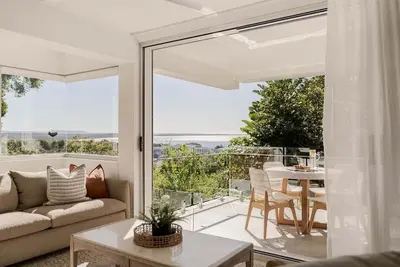 Image de Noosa's Best View, Nature Setting, Stroll to Beach