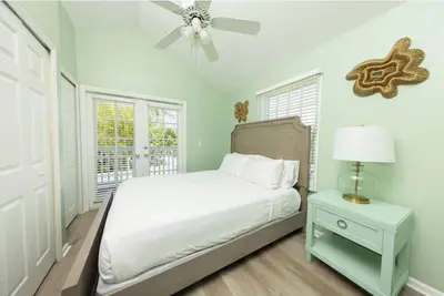 Image de Perfect for Family and Friends! Gorgeous Villa with Full Kitchen! Pool Access