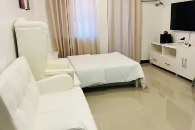 Image de Studio confortable à Parañaque - Idéal pour les personnes de passage et les séjo