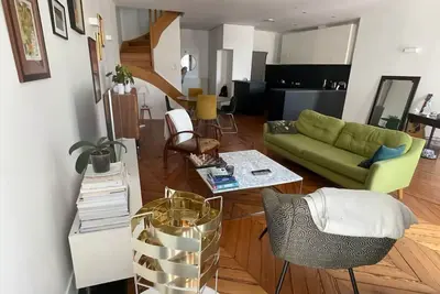 Image de Superbe appartement duplex cosy-chic en plein cœur de Mâcon