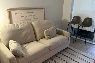 Image de Charming 2-bedroom apartment in beautiful Vancouver with fitness room, Ac