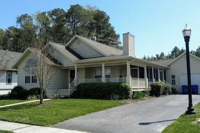 Image de 33733 Chatham Way, Forest Reach