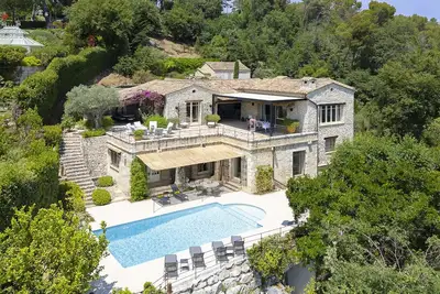 Image de Villa Serendipity - with village view