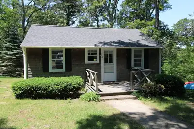 Image de Charming Pond Access Cottage Near National Seashore (2409)